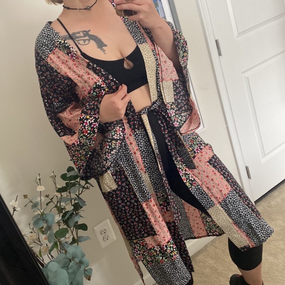 Cream & Rogue - Patchwork Boho Kimono - M/L - Picture 4 of 12